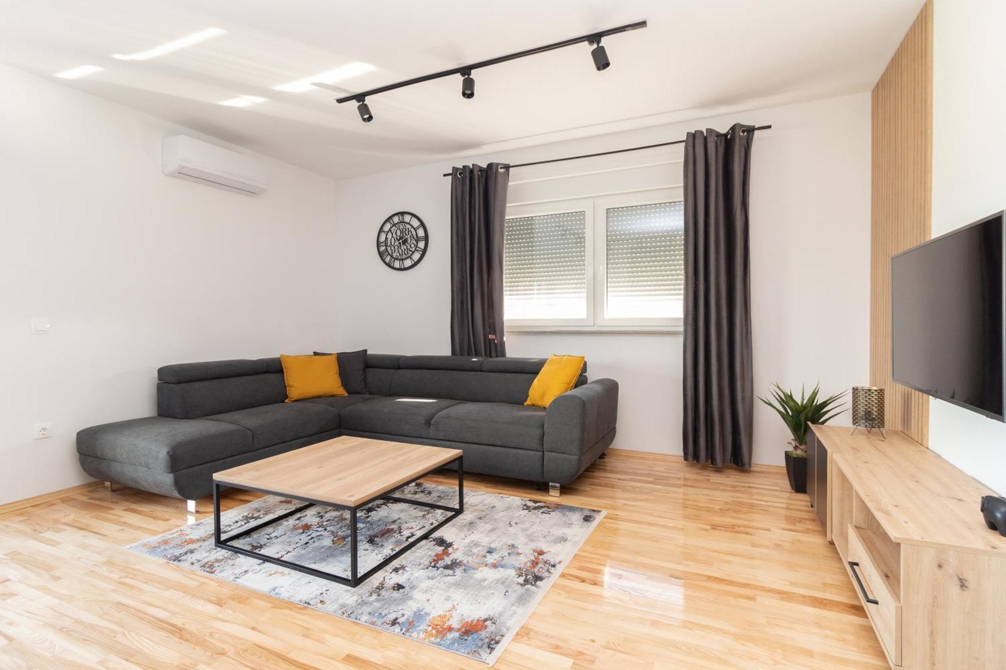 Modern And Spacious Apartment Helena Near The Beach Privlaka  Eksteriør billede