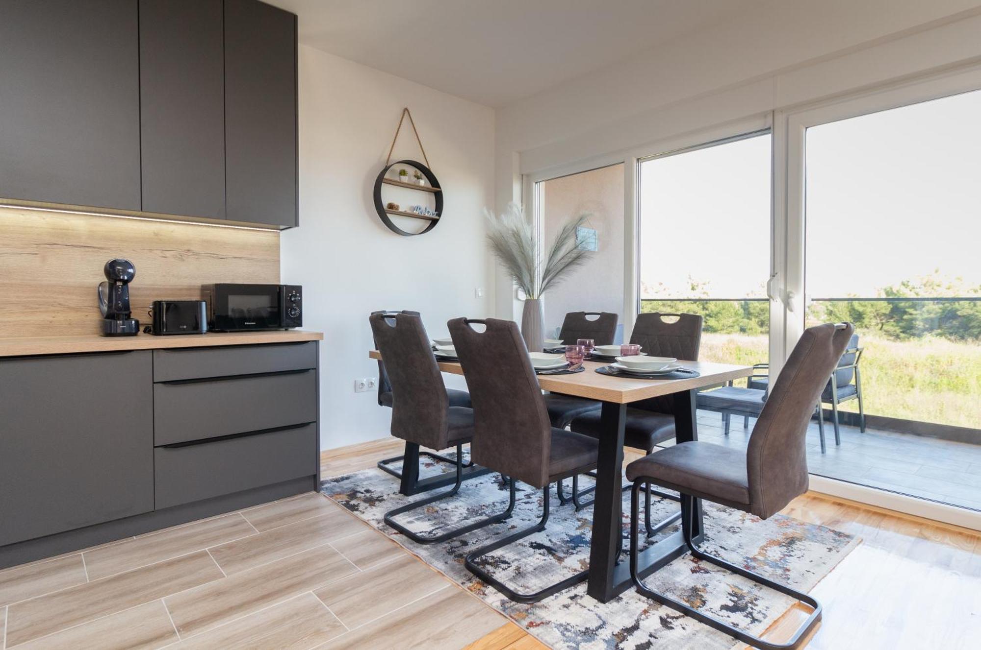 Modern And Spacious Apartment Helena Near The Beach Privlaka  Eksteriør billede
