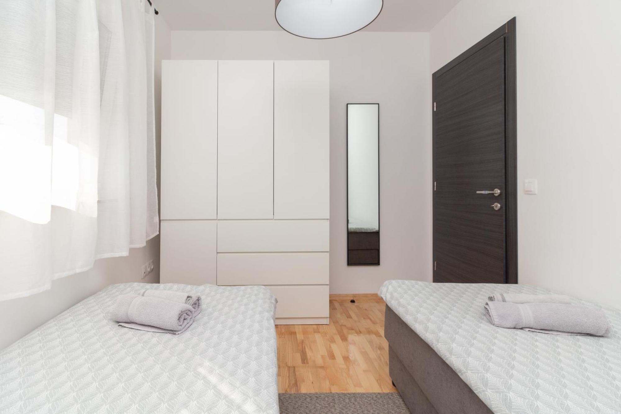 Modern And Spacious Apartment Helena Near The Beach Privlaka  Eksteriør billede