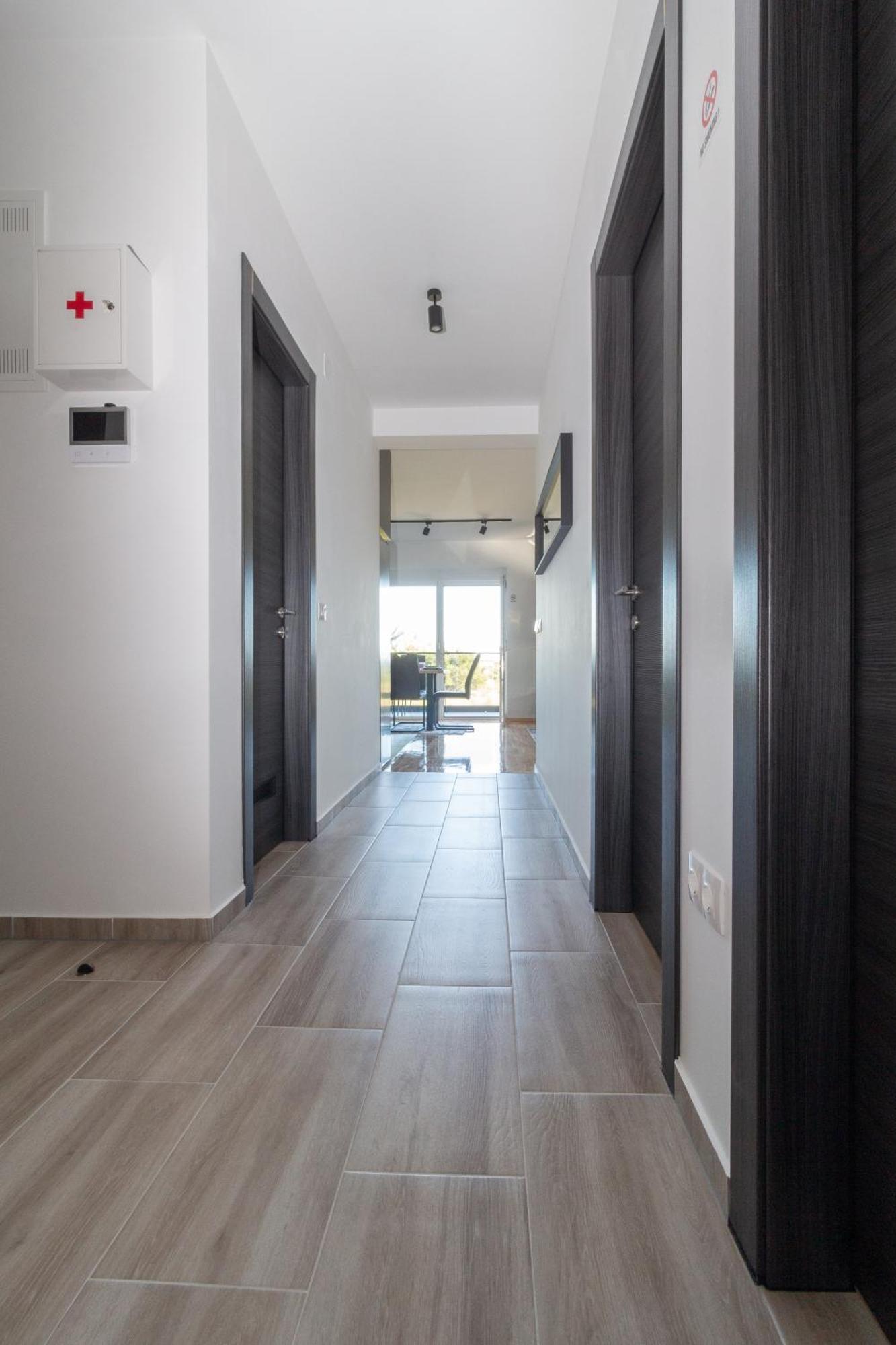 Modern And Spacious Apartment Helena Near The Beach Privlaka  Eksteriør billede